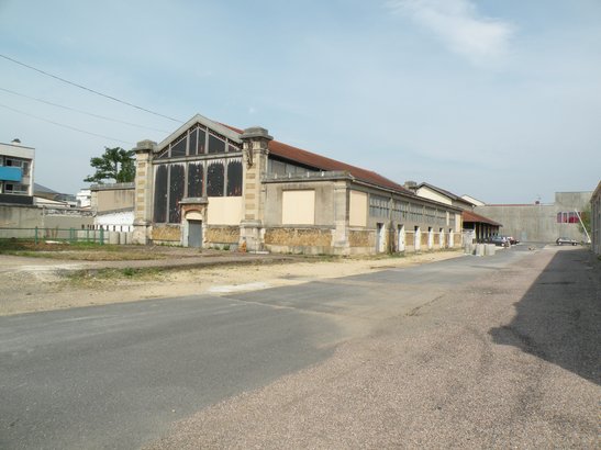  ancien hangar 